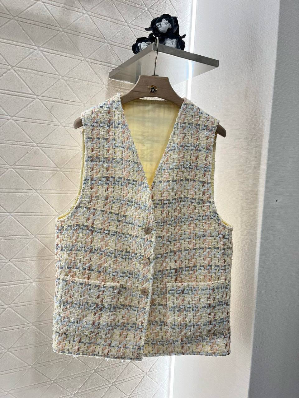 ЖИЛЕТ CHANEL детальное фото