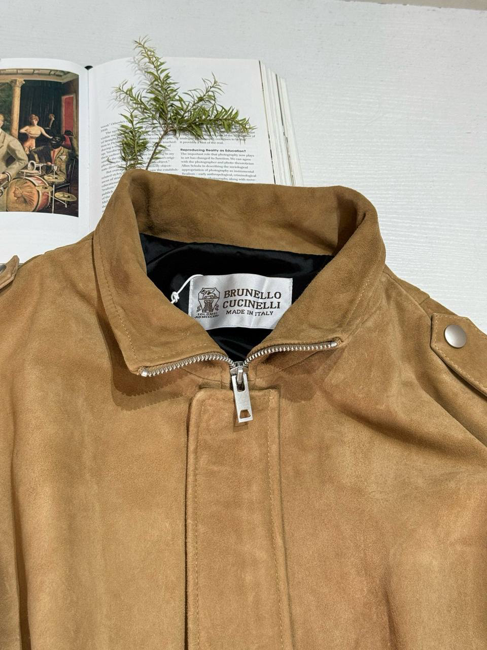 КУРТКА BRUNELLO CUCINELLI детальное фото