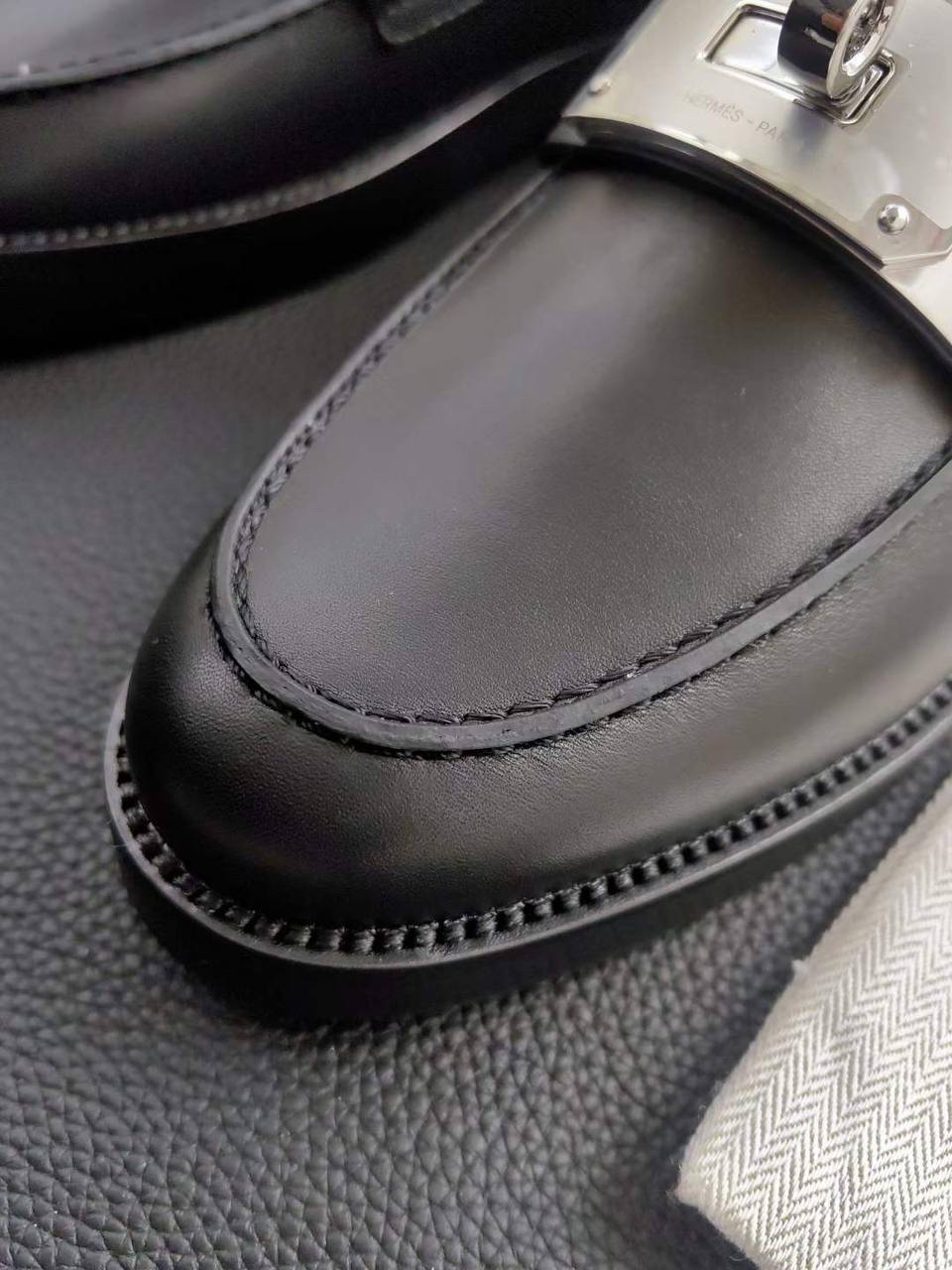 ЛОФЕРЫ HERMES детальное фото