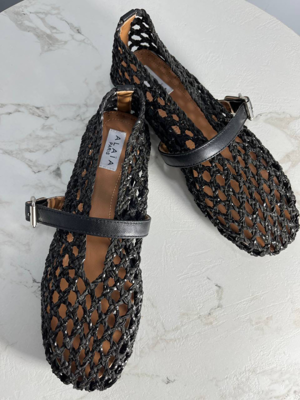 БАЛЕТКИ ALAIA фото