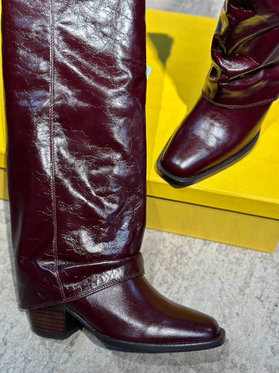 САПОГИ FENDI детальное фото