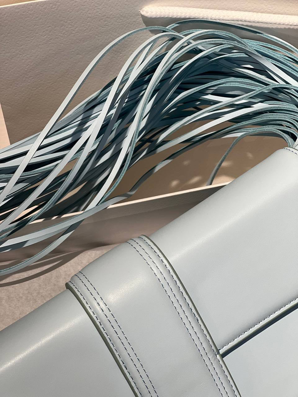 СУМКА JACQUEMUS детальное фото