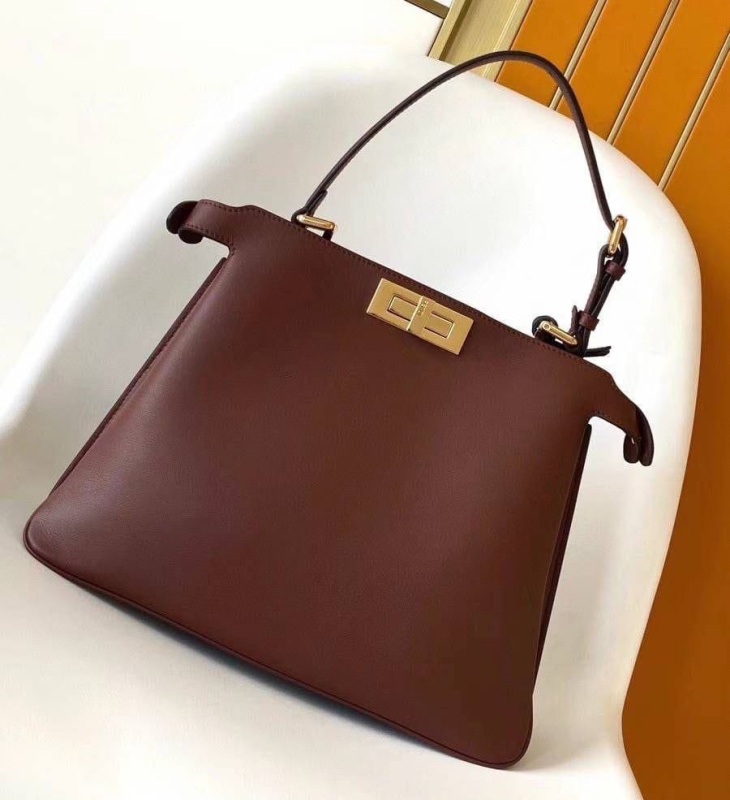 СУМКА FENDI фото