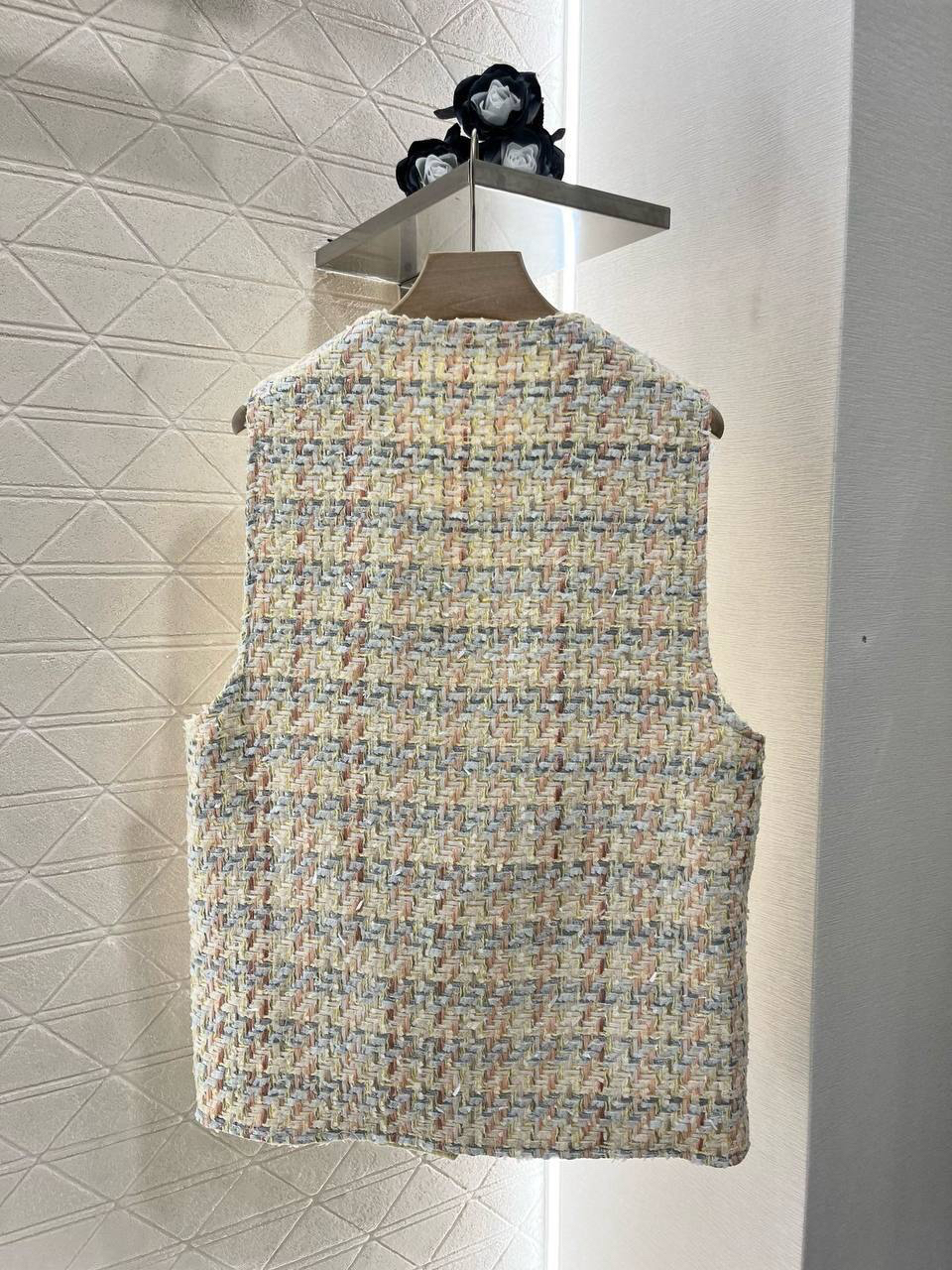 ЖИЛЕТ CHANEL детальное фото