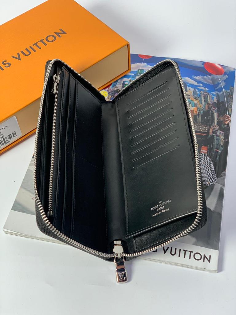 ПОРТМОНЕ МУЖСКОЙ LOUIS VUITTON детальное фото