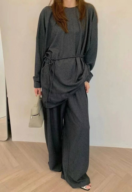 КОСТЮМ THE ROW фото