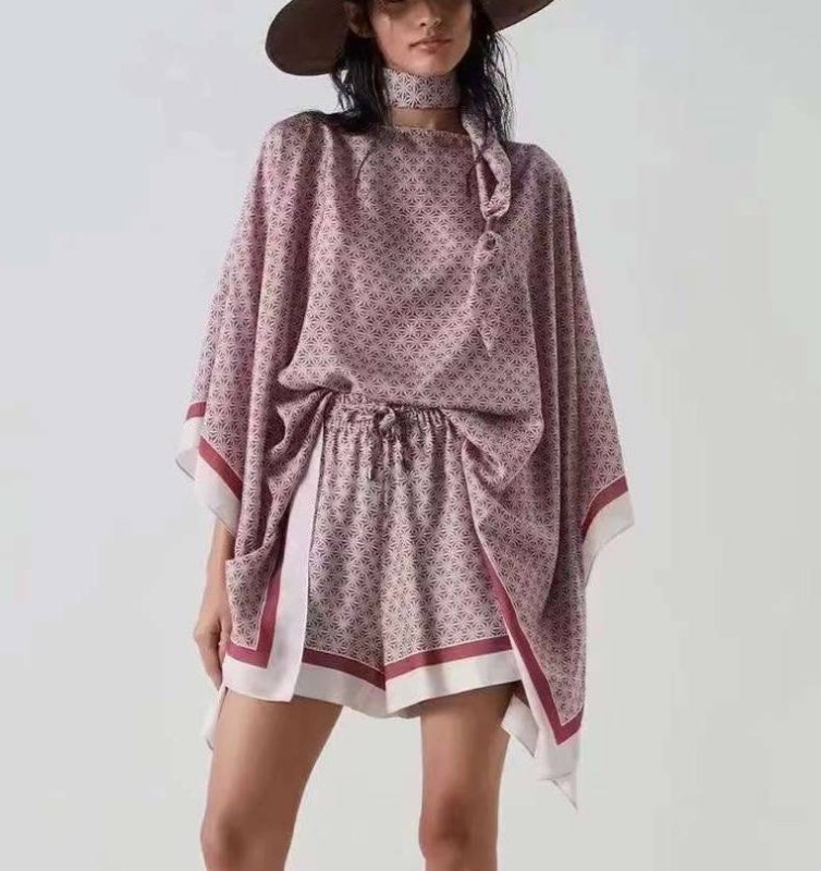 КОСТЮМ BRUNELLO CUCINELLI фото