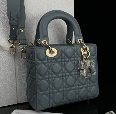 СУМКА CHRISTIAN DIOR LADY фото