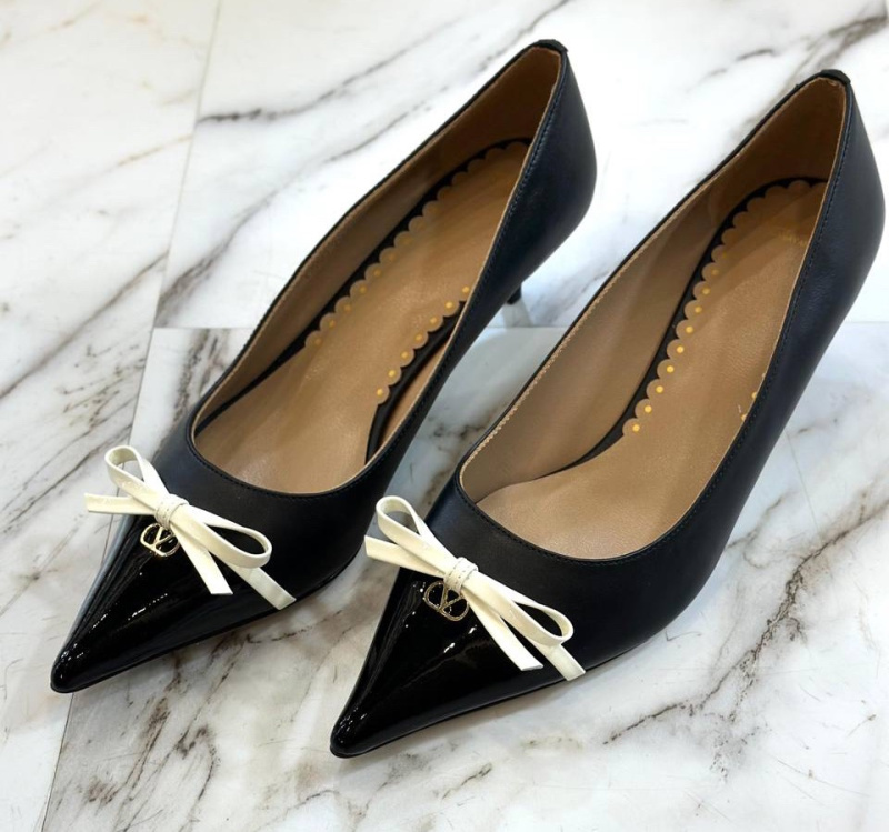 ТУФЛИ VALENTINO фото