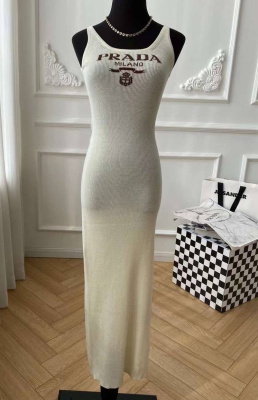 ПЛАТЬЕ PRADA фото