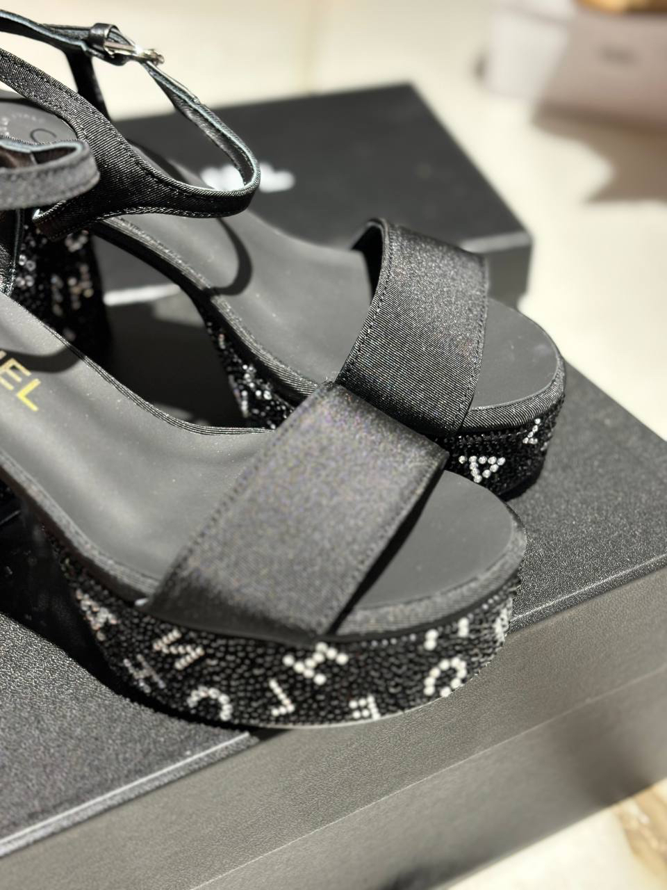 БОСОНОЖКИ CHANEL детальное фото