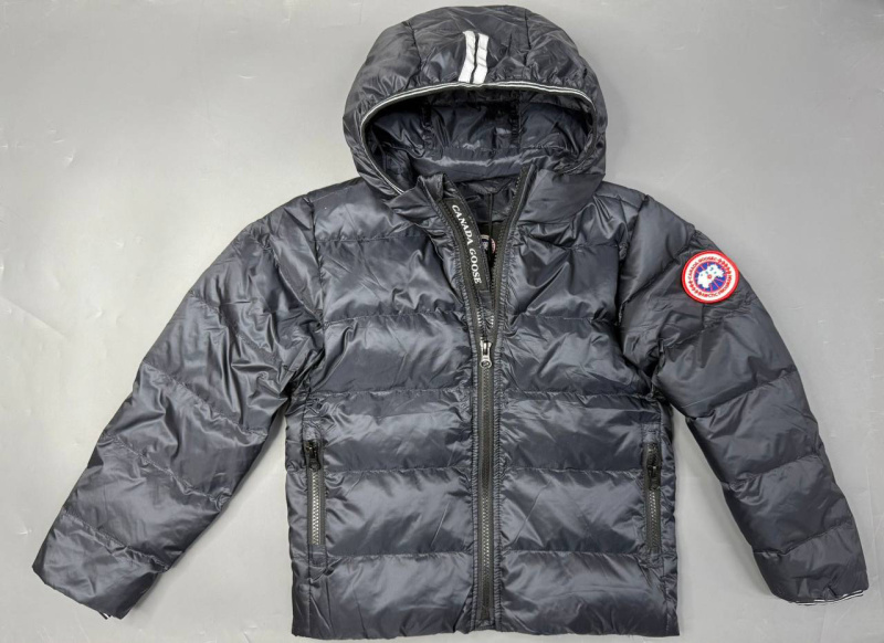 ДЕТСКИЙ ПУХОВИК CANADA GOOSE в интернет магазине Люкс Мск ДЕТСКИЙ ПУХОВИК CANADA GOOSE фото