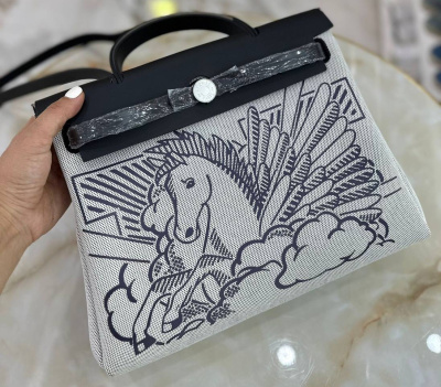 СУМКА HERMES HERBAG ZIP фото