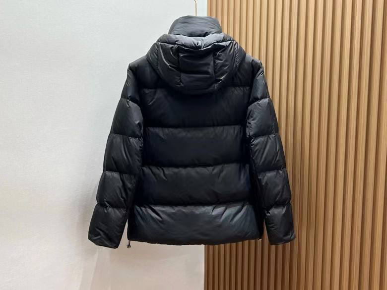 МУЖСКОЙ ПУХОВИК TOM FORD детальное фото