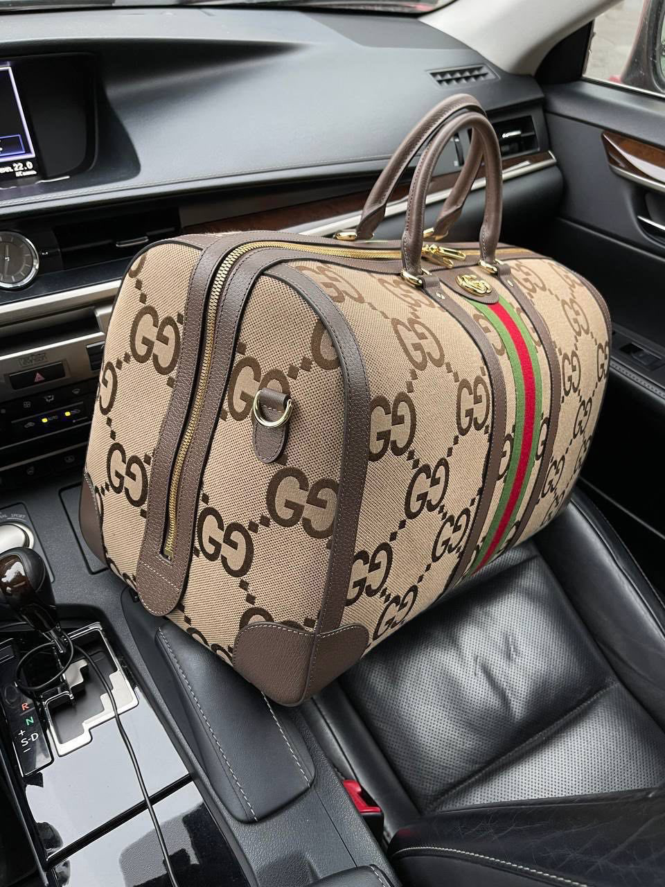 ДОРОЖНАЯ СУМКА GUCCI детальное фото