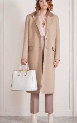 ПАЛЬТО FENDI фото