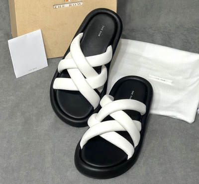 ШЛЕПКИ THE ROW фото