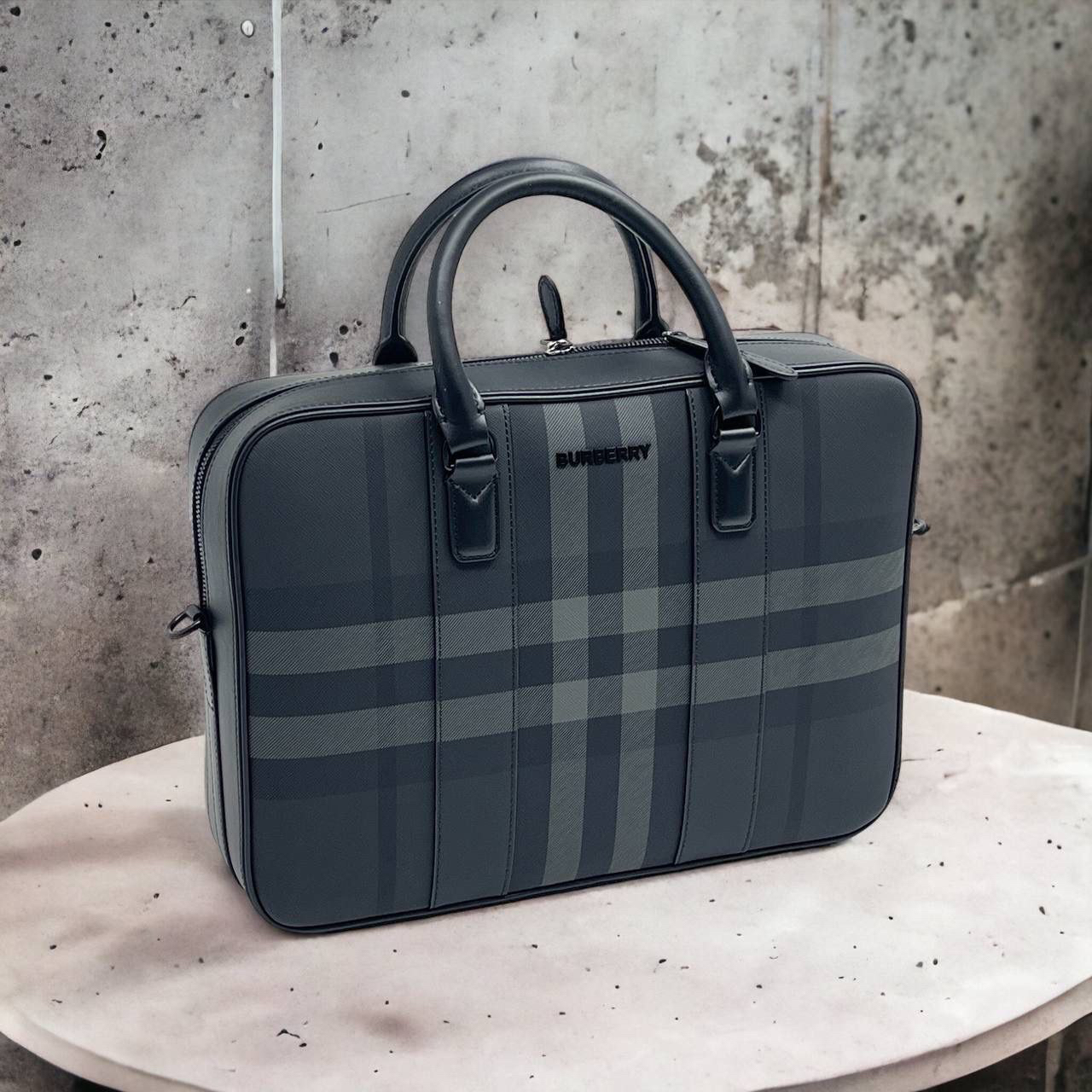 МУЖСКОЙ ПОРТФЕЛЬ BURBERRY детальное фото