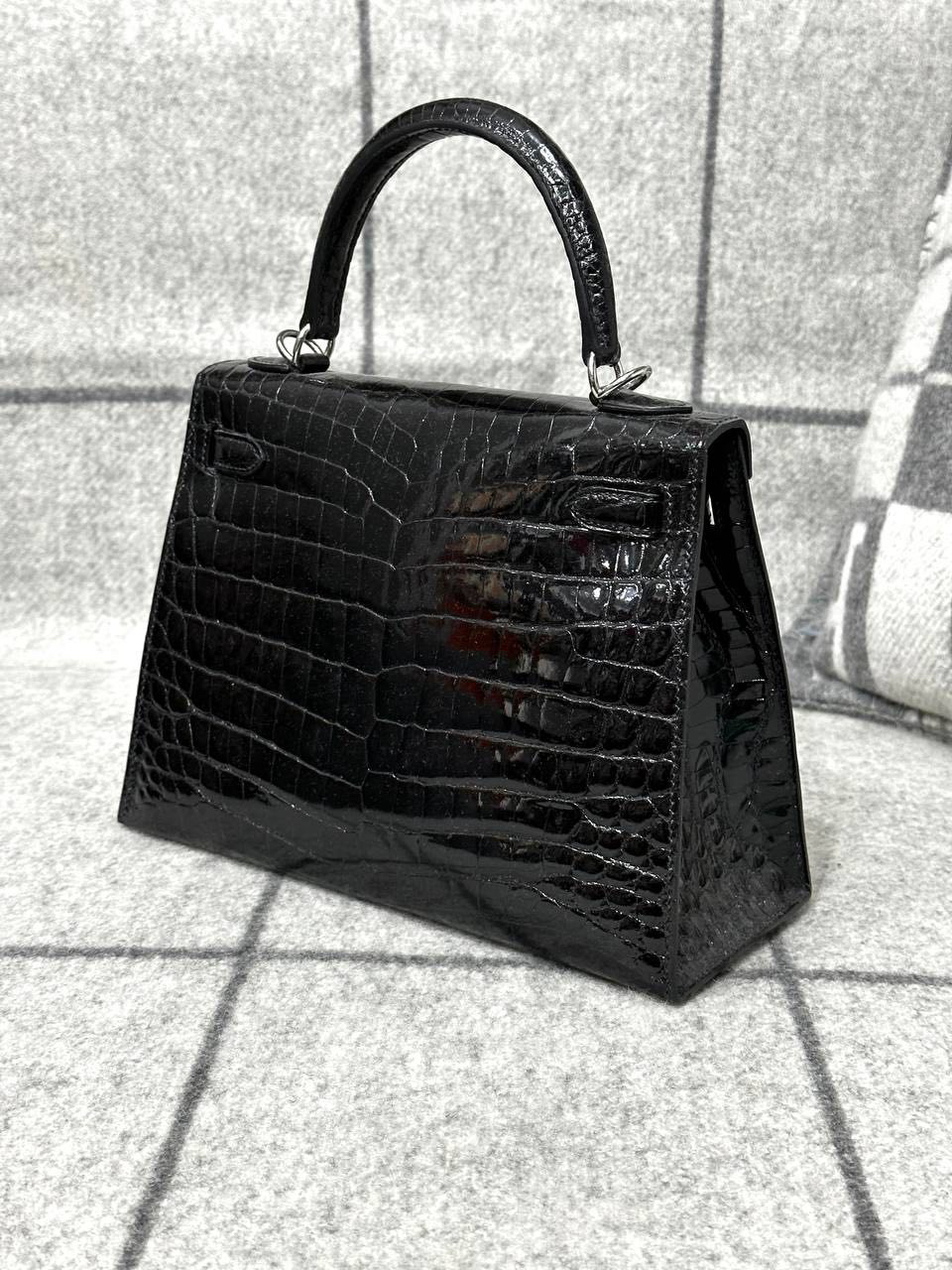 СУМКА HERMES KELLY 25 детальное фото