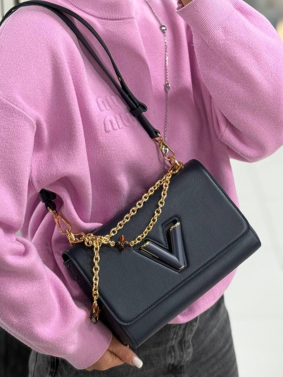 СУМКА LOUIS VUITTON детальное фото