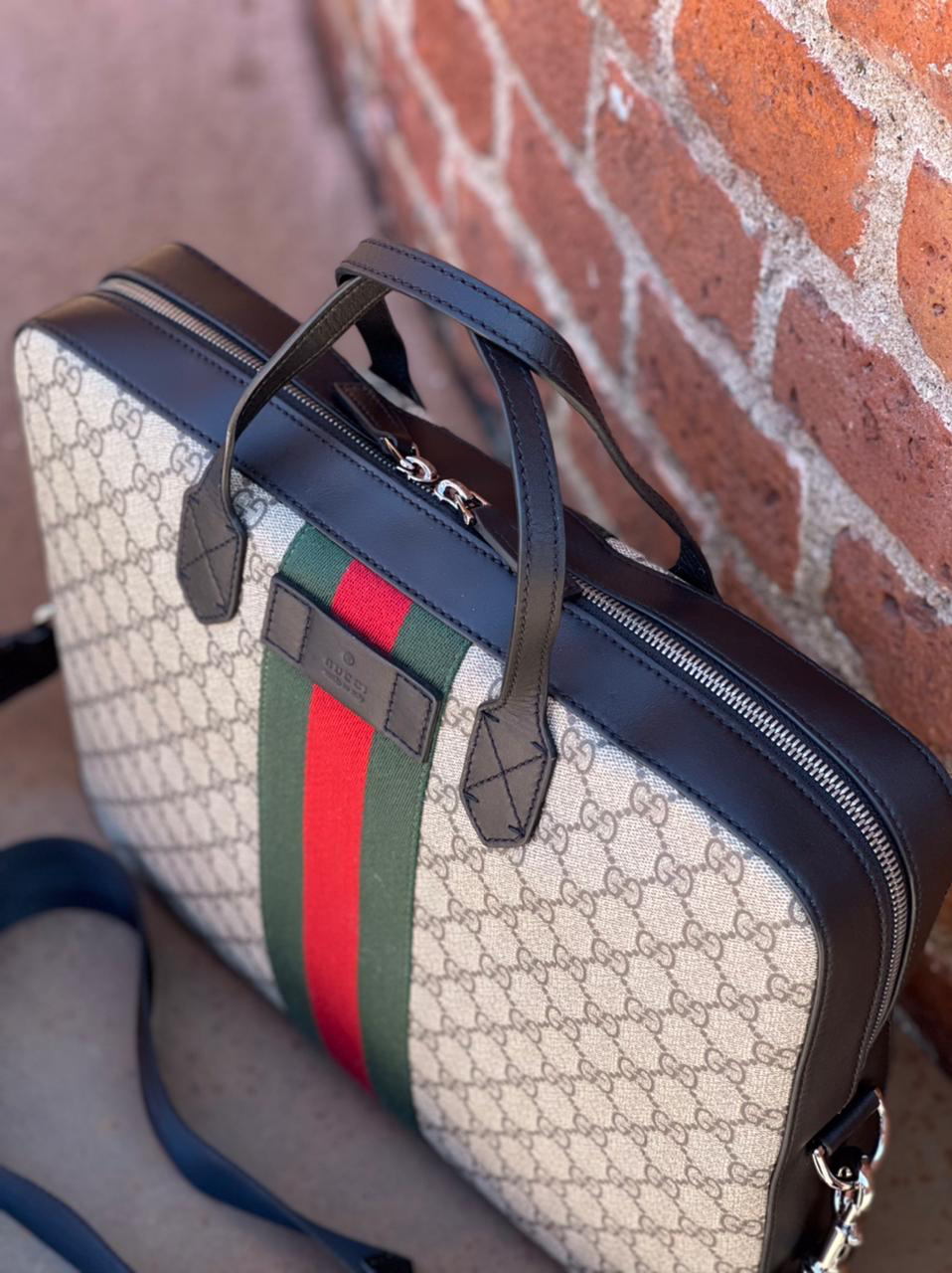 МУЖСКОЙ ПОРТФЕЛЬ GUCCI детальное фото