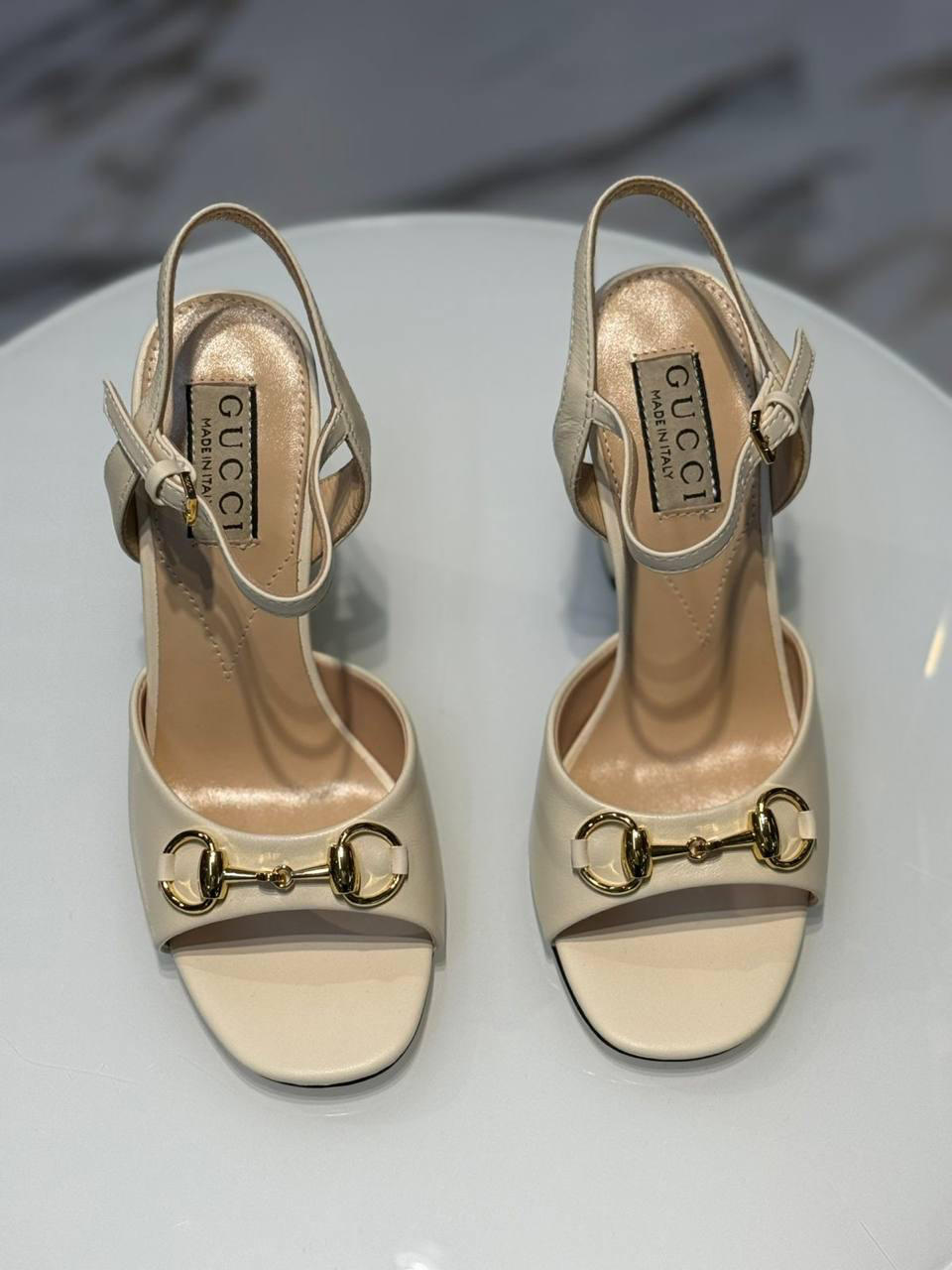 БОСОНОЖКИ GUCCI детальное фото