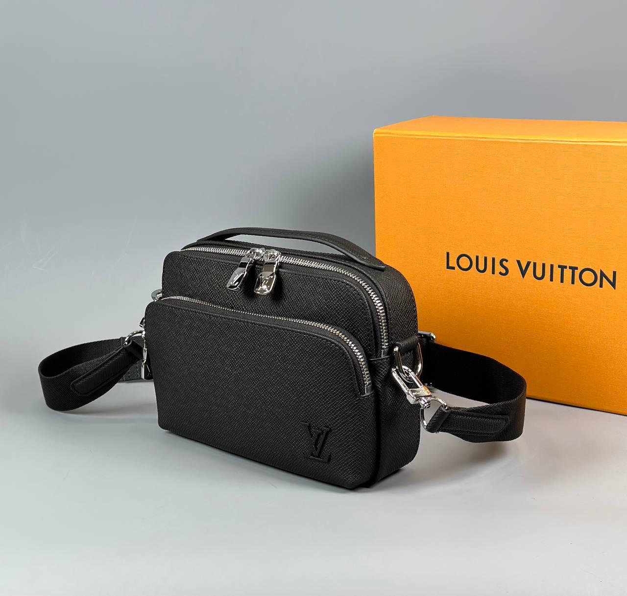 МУЖСКАЯ СУМКА МЕССЕНДЖЕР LOUIS VUITTON детальное фото