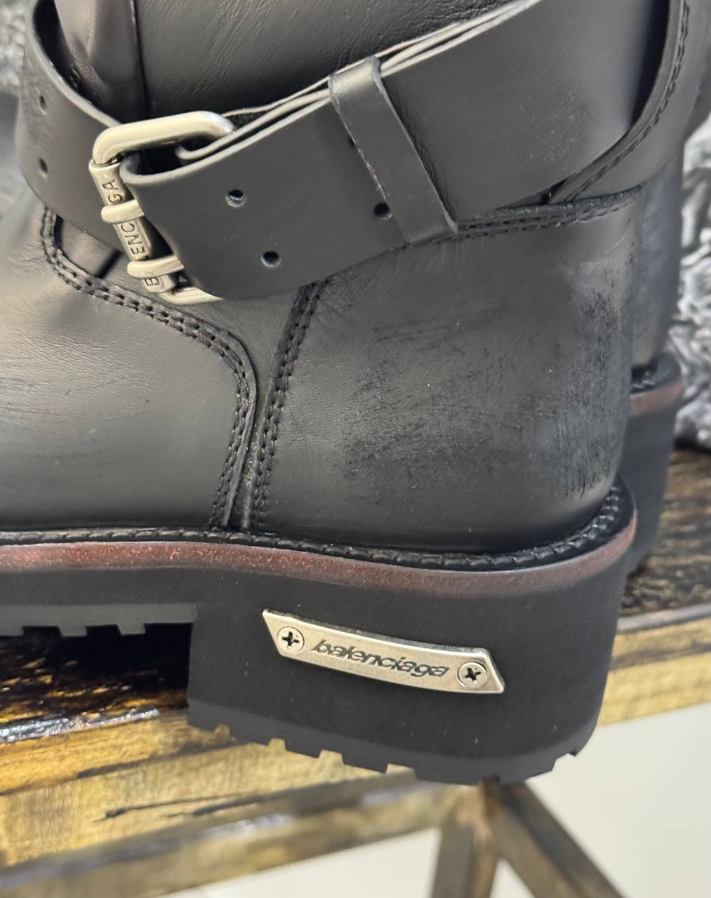 САПОГИ BALENCIAGA детальное фото