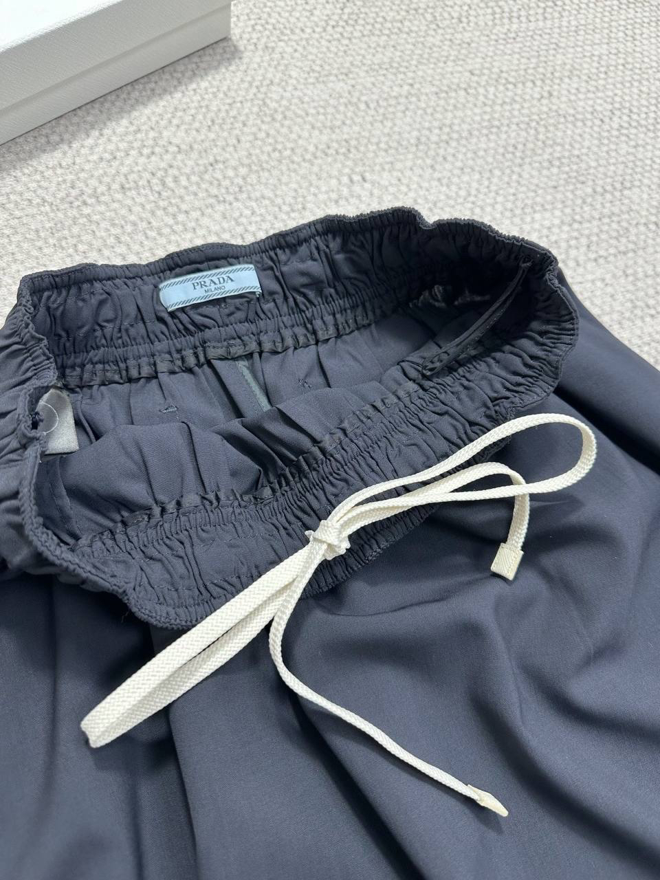 ЮБКА PRADA детальное фото