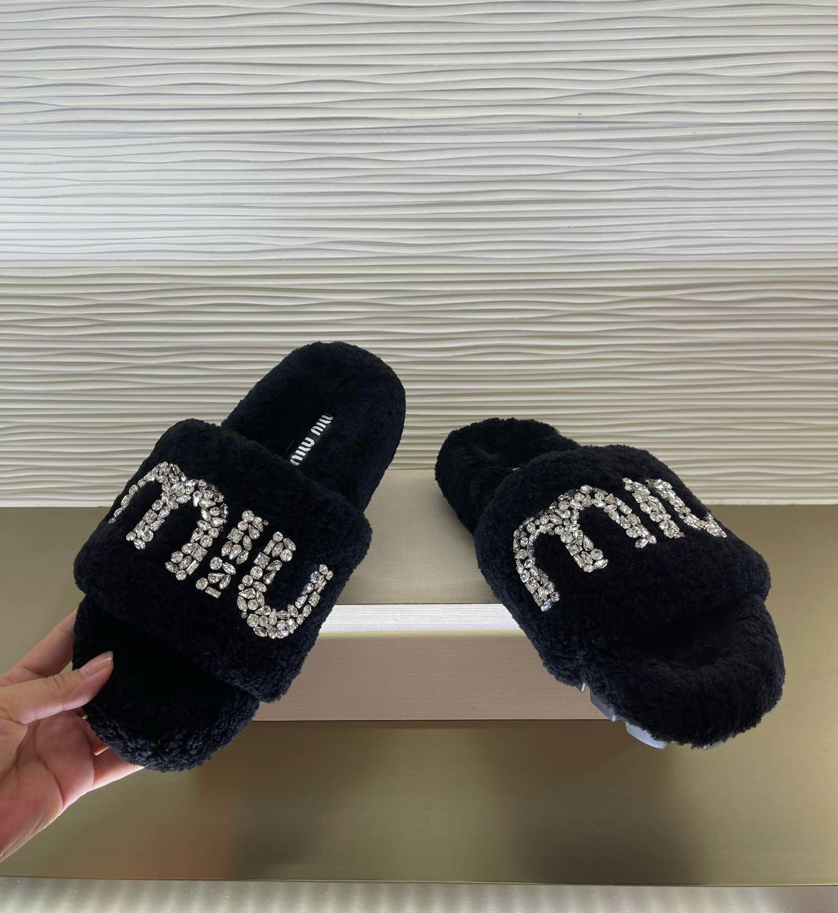 ТАПОЧКИ MIU MIU детальное фото