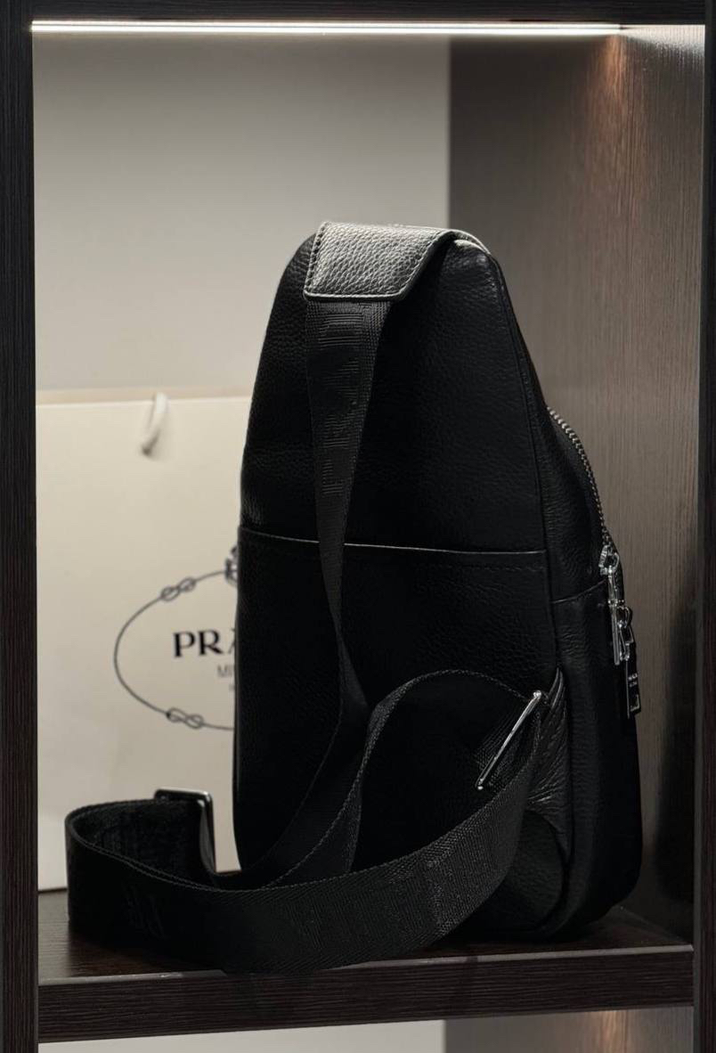 СУМКА СЛИНГ PRADA детальное фото