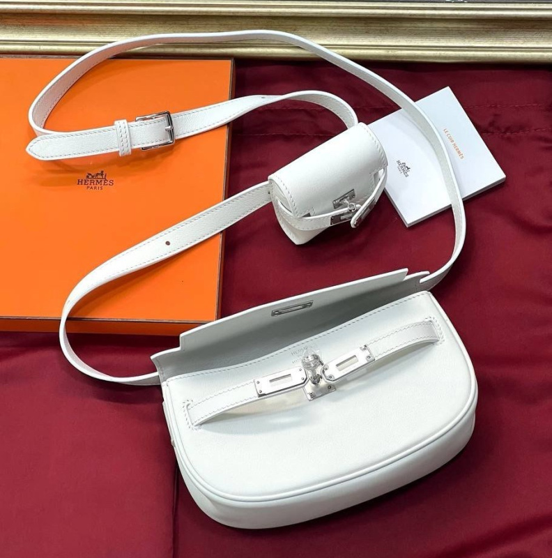 СУМКА HERMES KELLY MOOVE фото