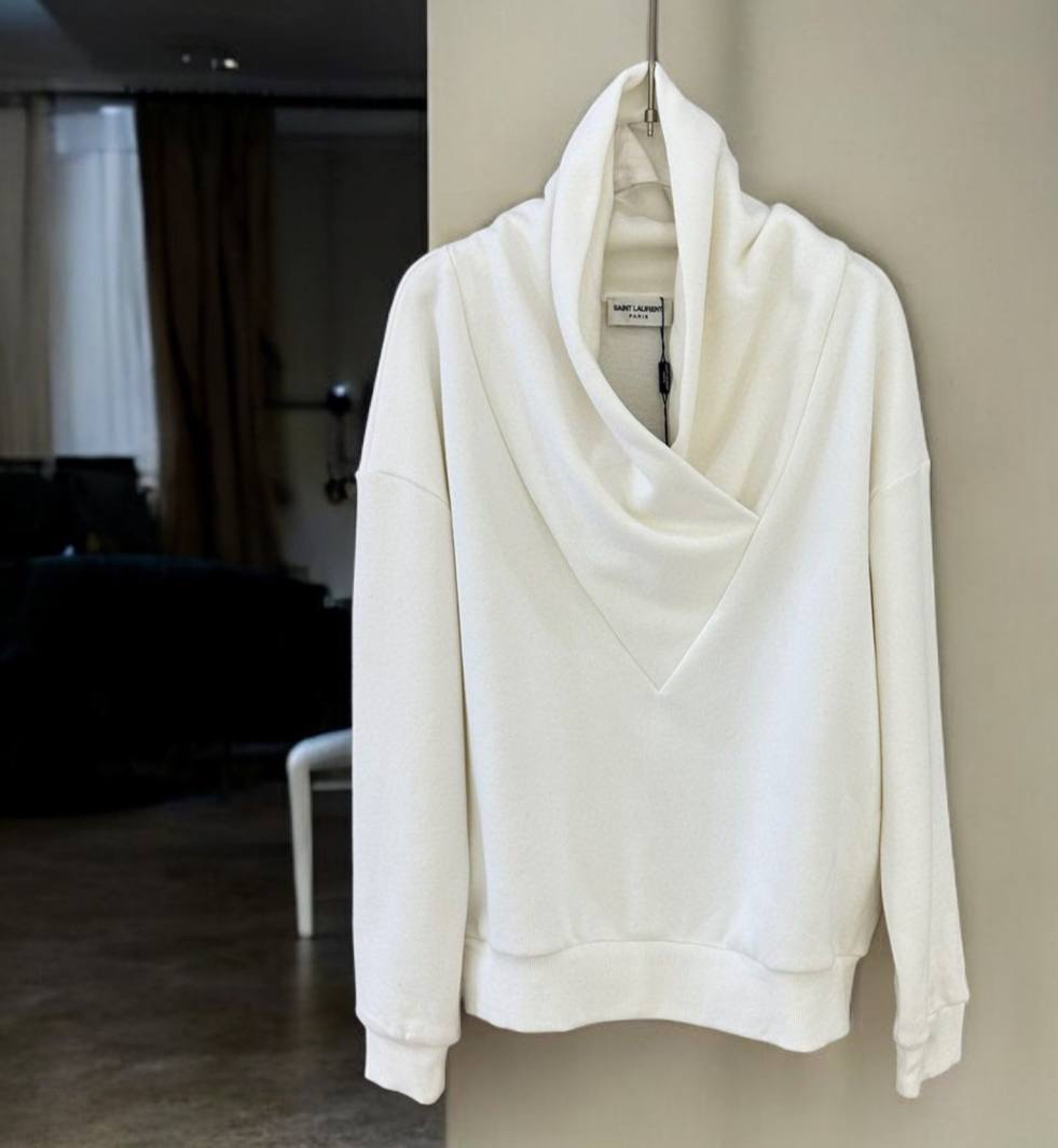 КОСТЮМ SAINT LAURENT детальное фото