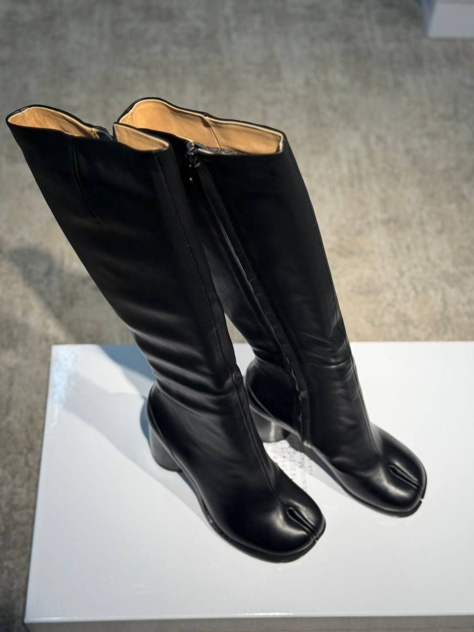 САПОГИ MAISON MARGIELA детальное фото