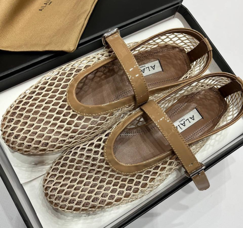 БАЛЕТКИ ALAIA фото