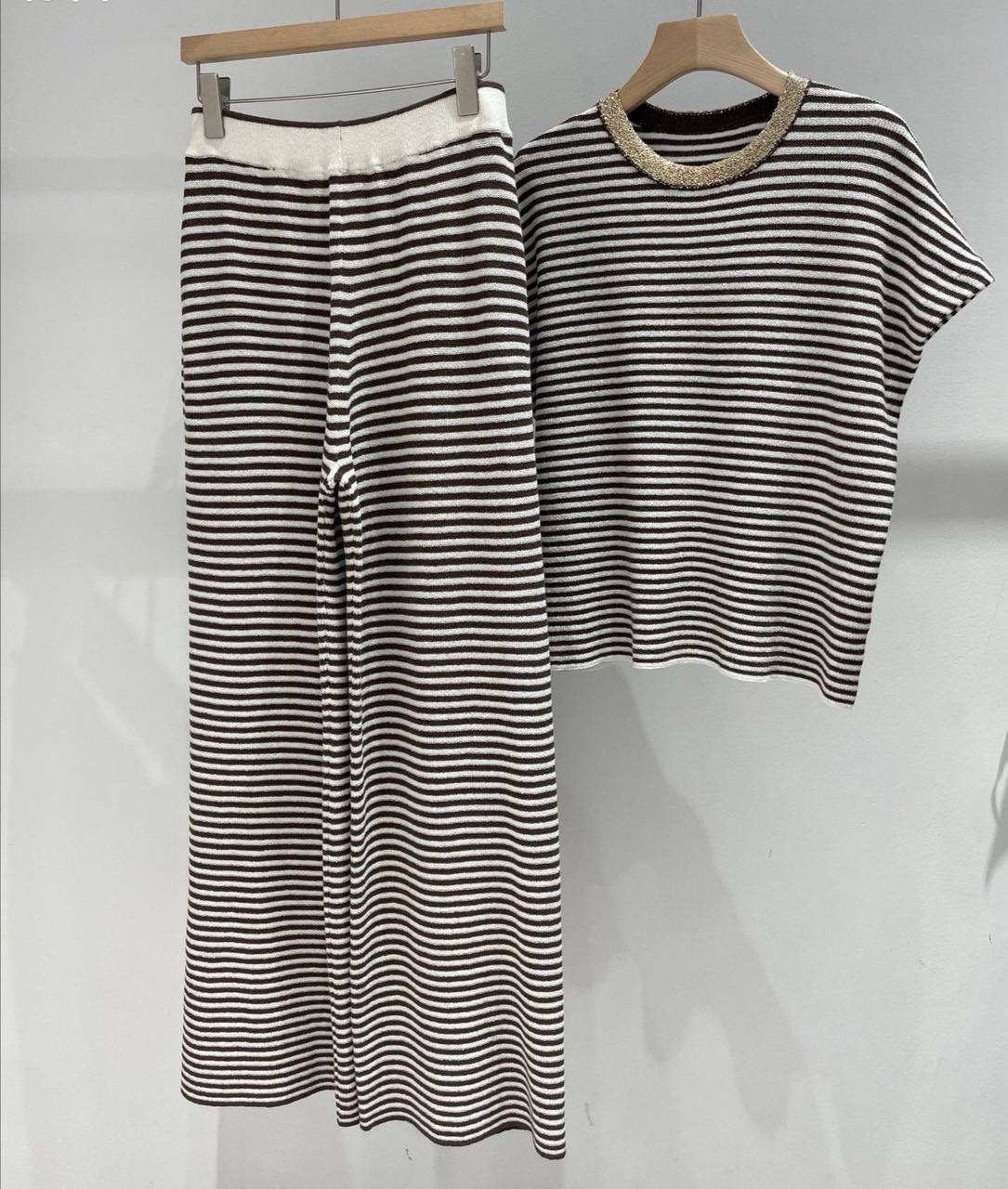 КОСТЮМ BRUNELLO CUCINELLI детальное фото