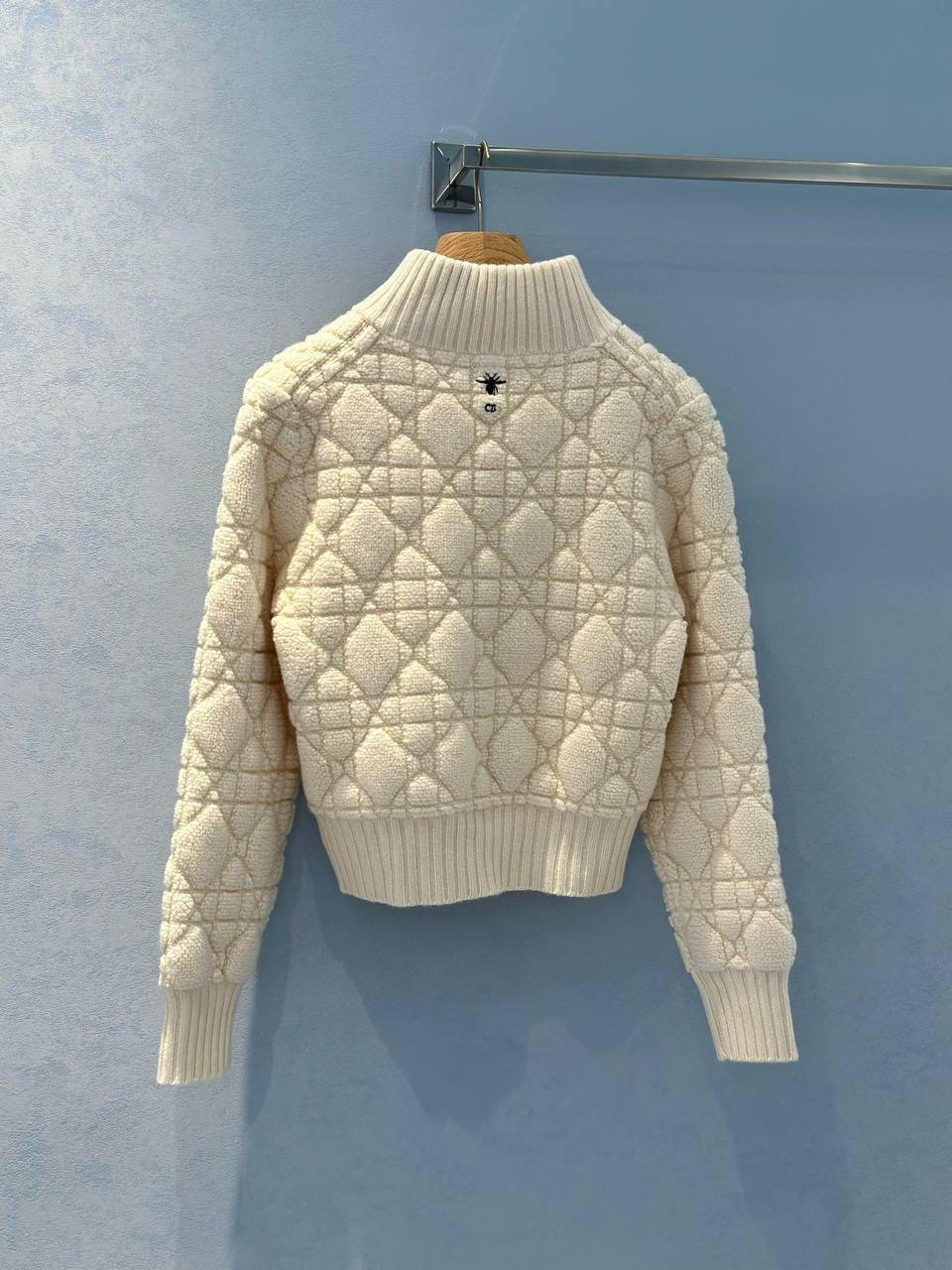 КАРДИГАН CHRISTIAN DIOR детальное фото