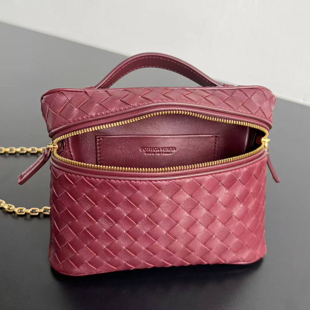СУМКА BOTTEGA VENETA детальное фото