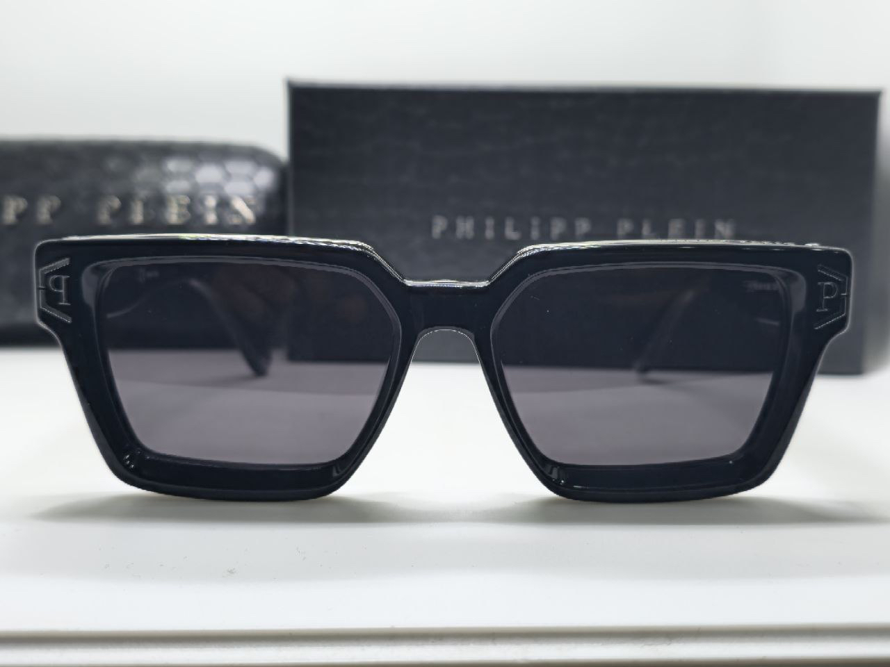 МУЖСКИЕ ОЧКИ PHILLIP PLEIN детальное фото