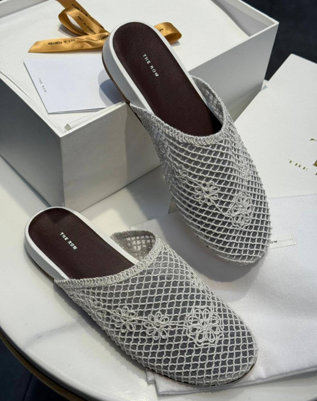 ШЛЕПКИ THE ROW фото