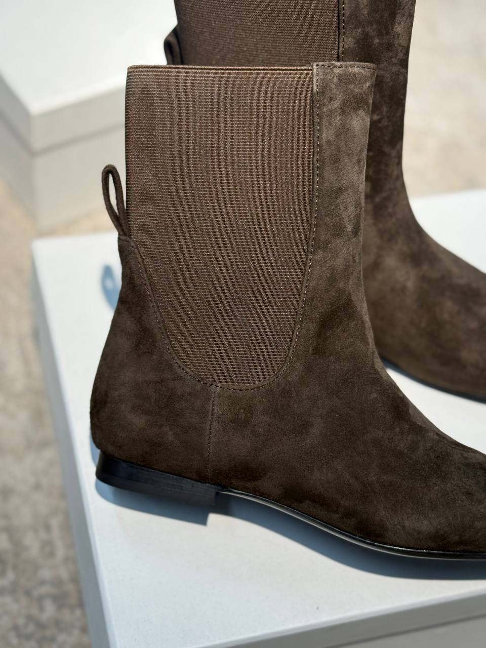 БОТИЛЬОНЫ TOTEME детальное фото