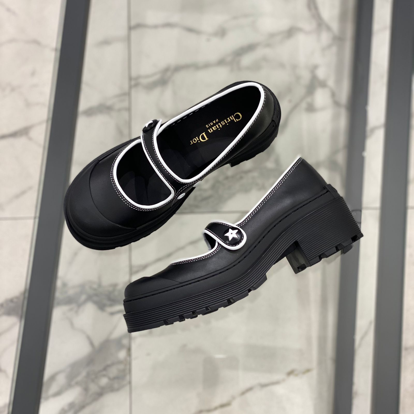 ДЕРБИ CHRISTIAN DIOR детальное фото