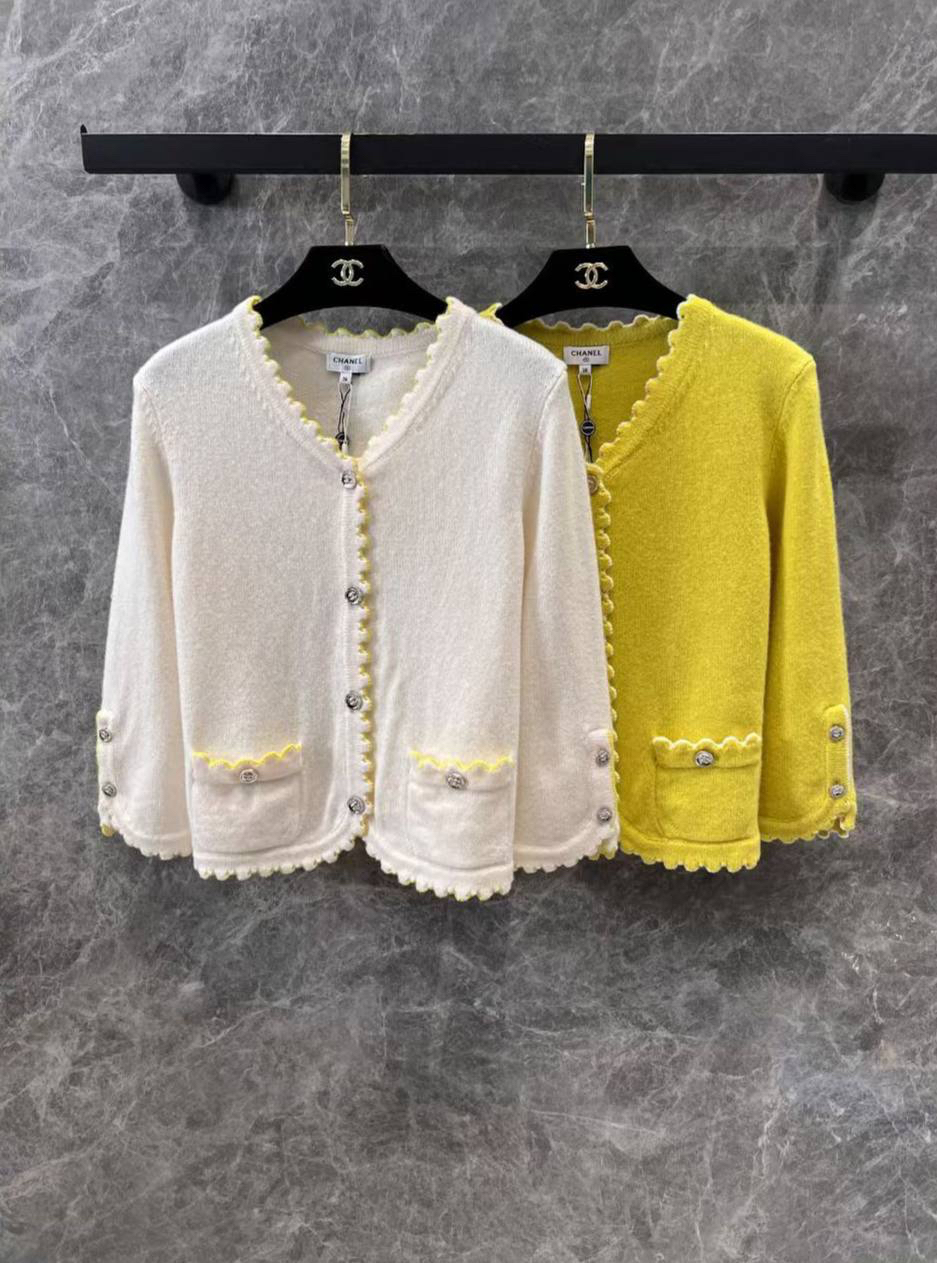 КАРДИГАН CHANEL детальное фото