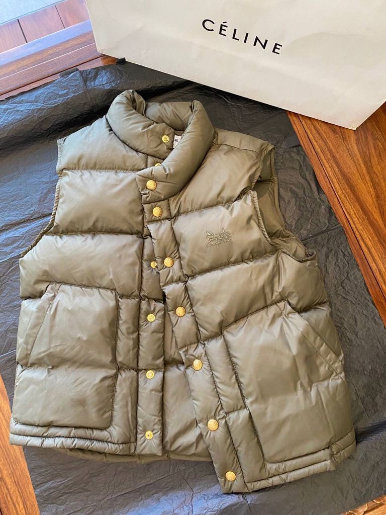 ЖИЛЕТ CELINE детальное фото