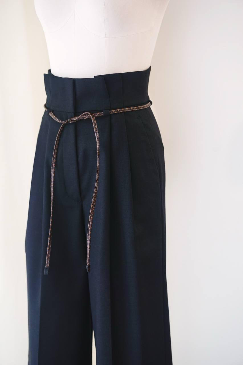 БРЮКИ LOUIS VUITTON детальное фото