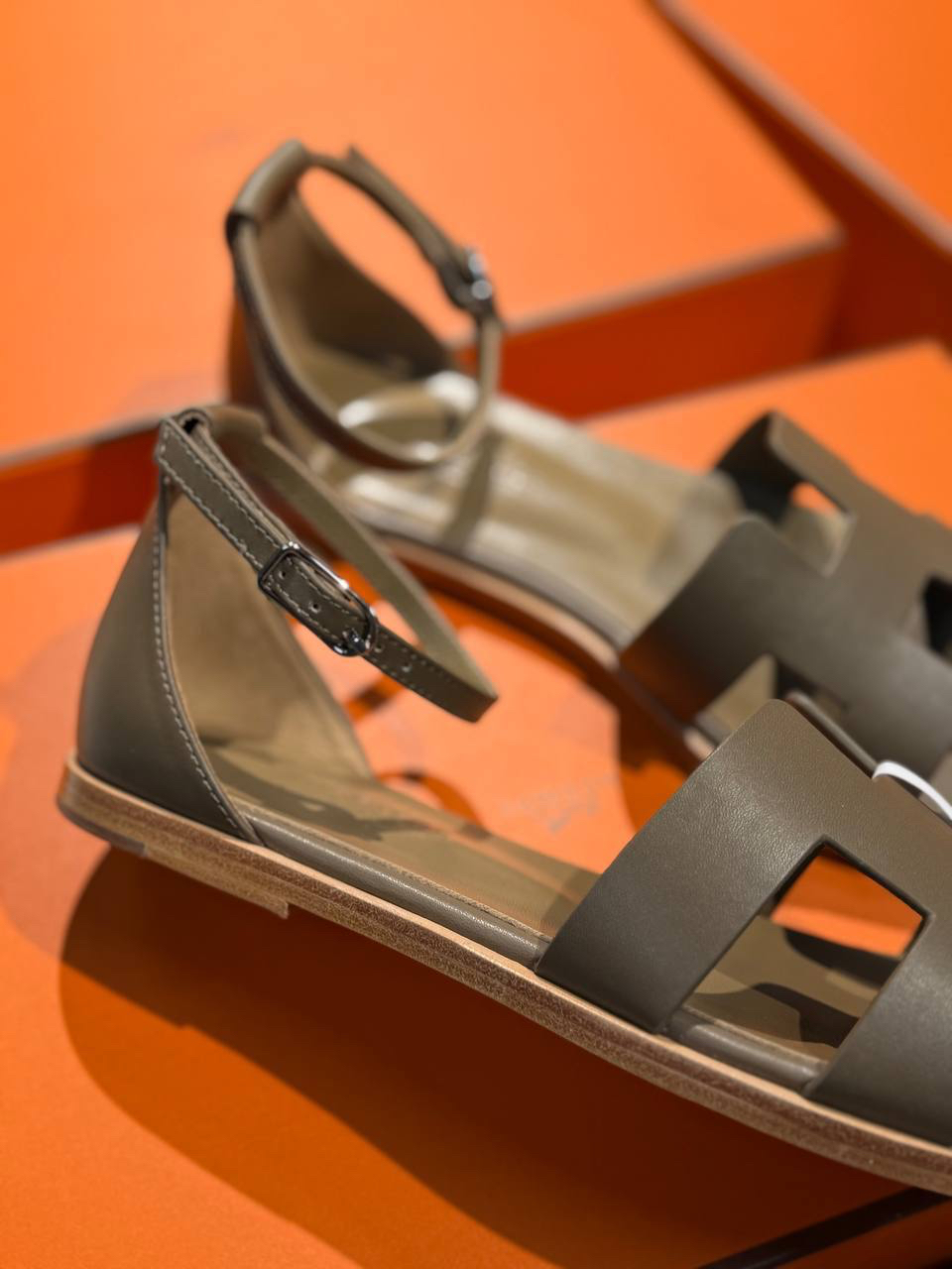 БОСОНОЖКИ HERMES детальное фото