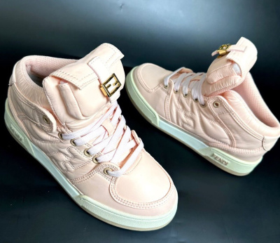 КРОССОВКИ ВЫСОКИЕ FENDI фото