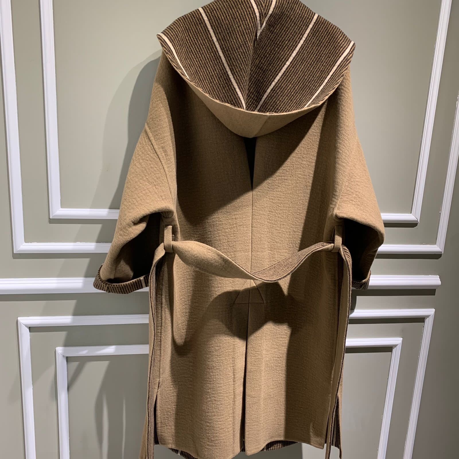 ПАЛЬТО детальное фото