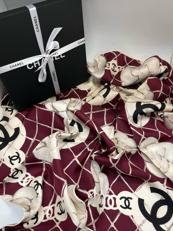 ПЛАТОК CHANEL фото