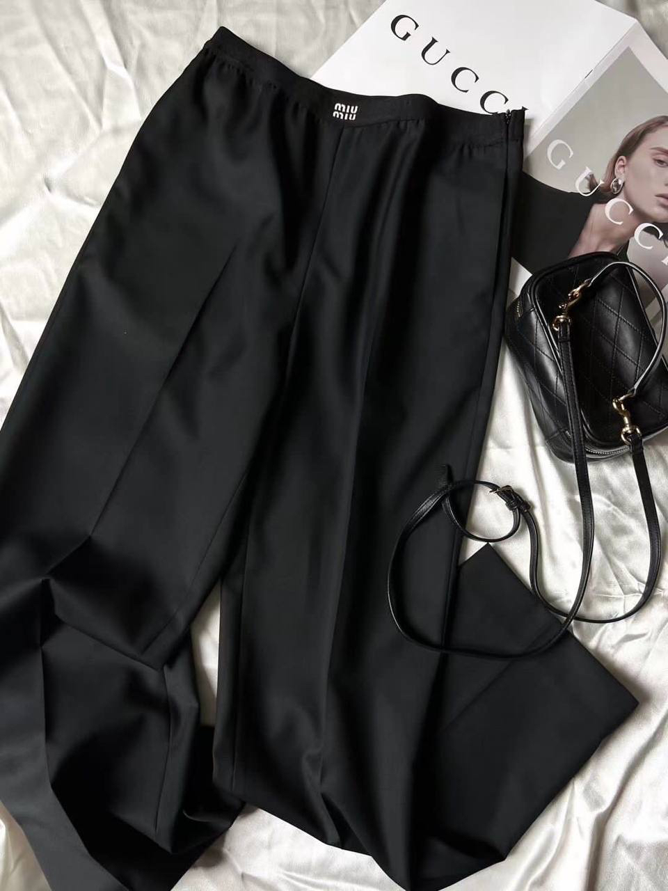 БРЮКИ MIU MIU детальное фото